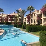 De Luxe Veranda